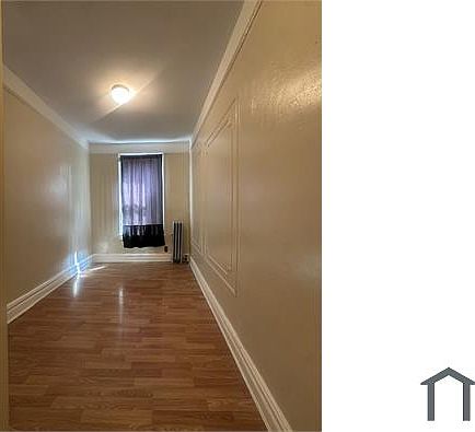 4th image of 900 E 223rd St #2