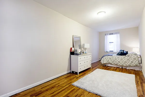 Rented by Compass | media 12