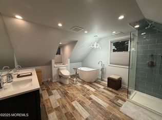 34 Waldron Dr, Allentown, NJ 08501