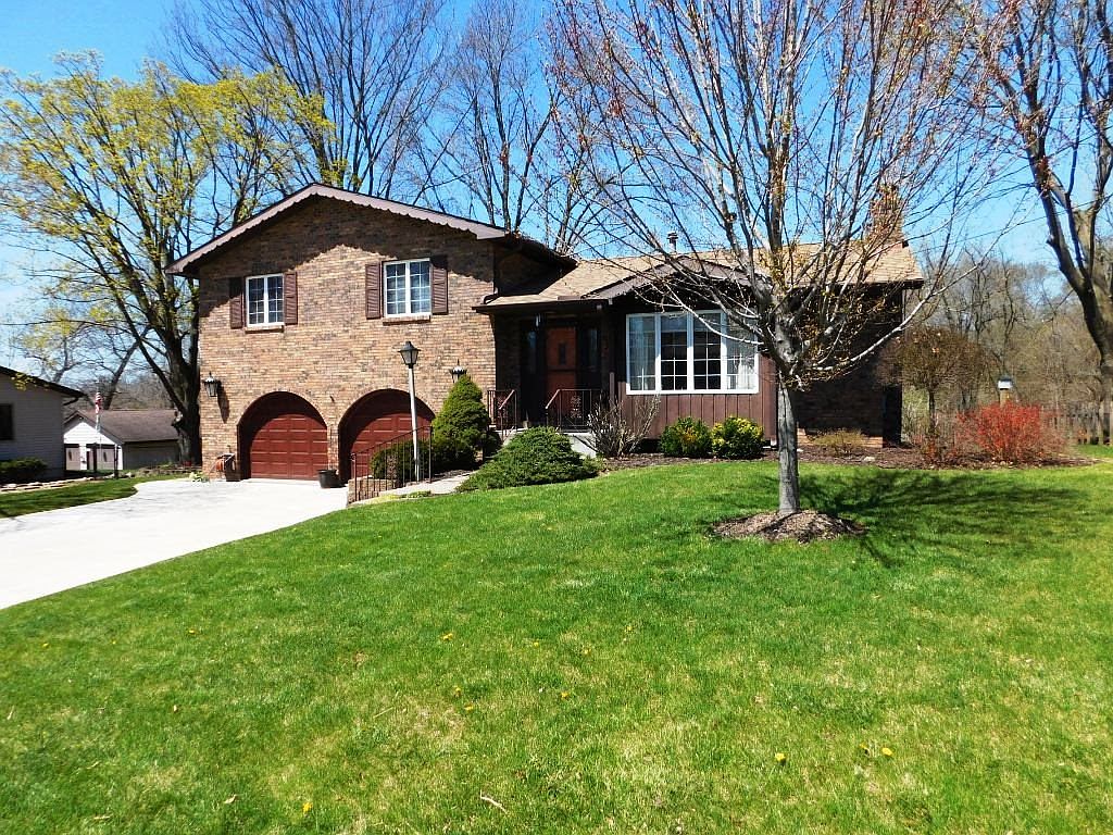 314 E 21st Ave, Coal Valley, IL 61240 Zillow