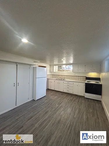 Floor plan 3 Bed 1 Bath Apt