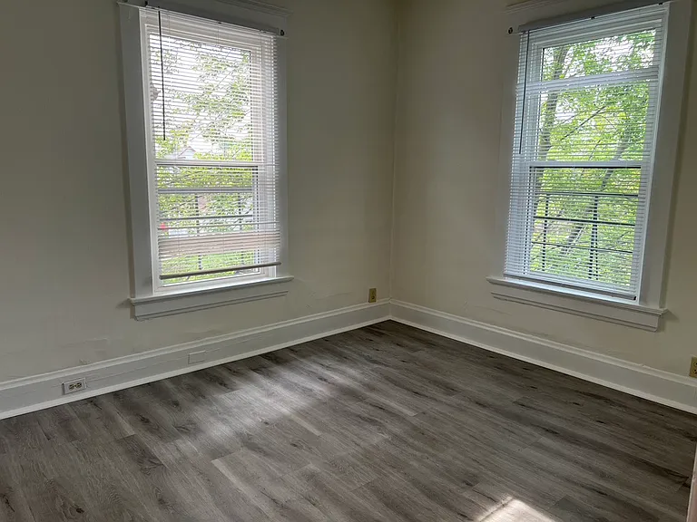 2321 Park Ave #2 — Photo 8