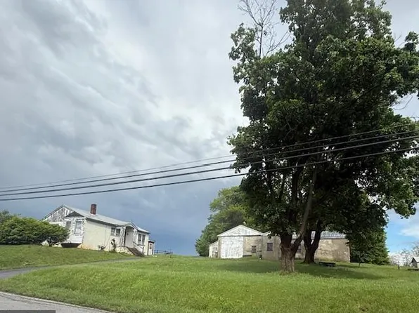 110 N Main St, Union Bridge, MD 21791