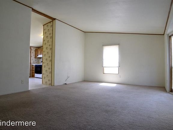2nd image of 260 NW Golden Hills Dr Space 44