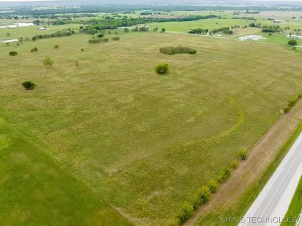 50 Hectorville Rd, Mounds, OK 74047