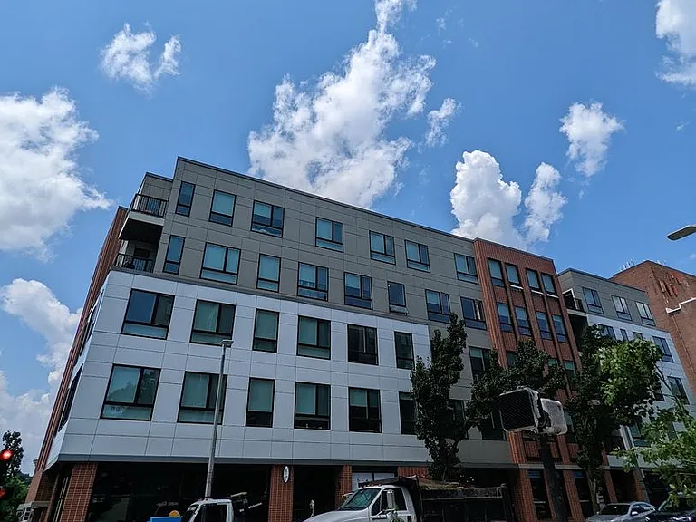 3193 Washington Street — Photo 142