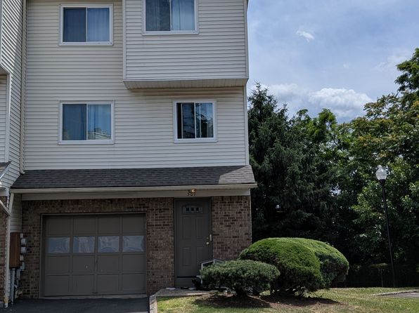 307 Orchard Meadows Dr