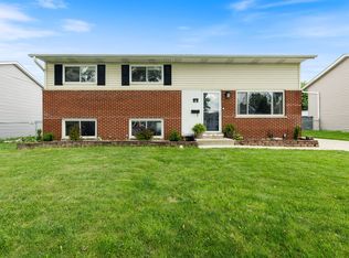 20 W Fullerton Ave, Glendale Heights, IL 60139