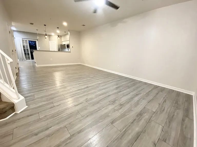 8704 Aspen Grove Ct — Photo 5