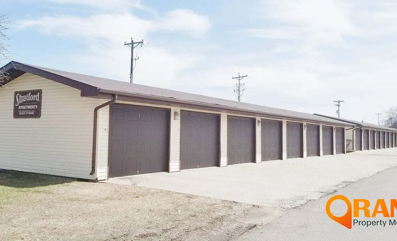 Stratford Apartments — Photo 3