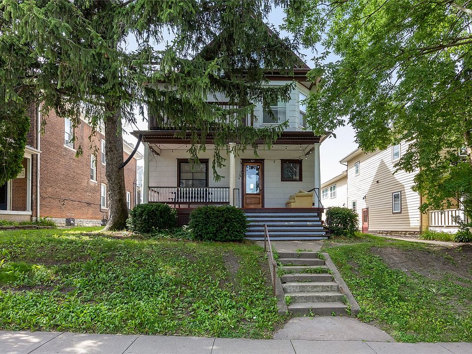 1st image of 521 E College St