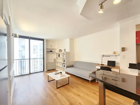 4242 E West Hwy, Bethesda, MD