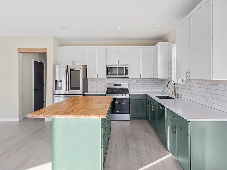 11831 Burnett Rnch — Photo 11