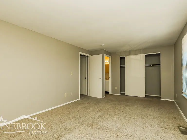 8103 Mount Aetna St — Photo 9
