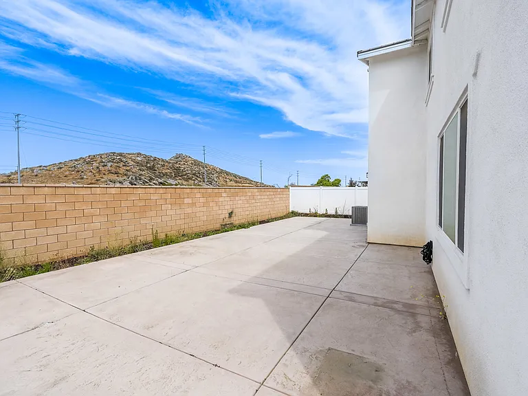 27215 Lost Palm St — Photo 58