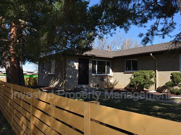 3rd image of 2901 N Fairfax St