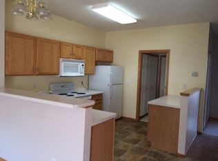 7487 Derby Ln, Shakopee, MN 55379