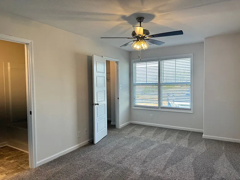 130 Quarry Point Dr — Photo 12