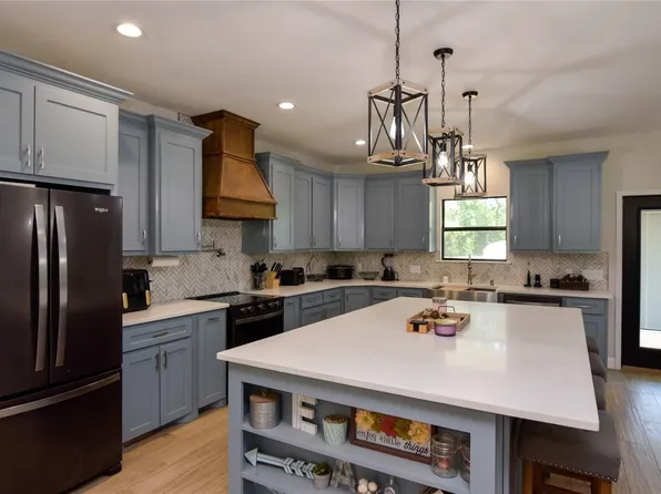 460 County Road 1309, Pittsburg, TX 75686