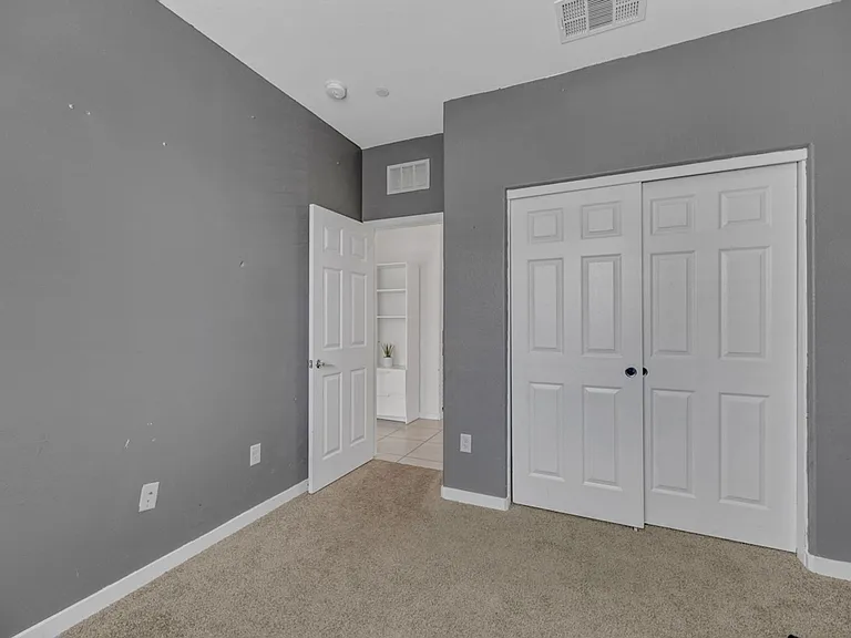 5684 Beguiling Falls St — Photo 11