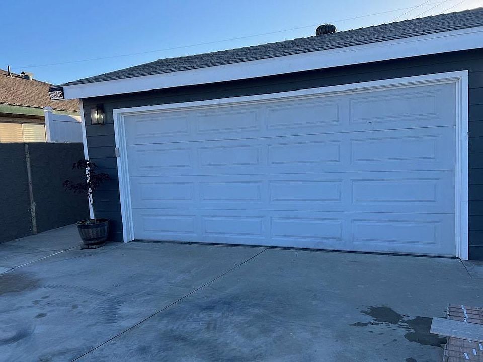 2 car Garage