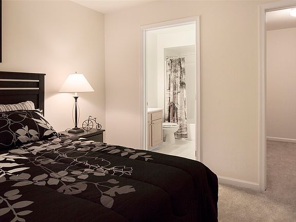 3rd image of 1400 Brook View Cir #708