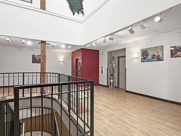 653 Artist Lofts — Photo 19