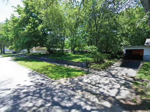 3760 Maitland St, Hobart, IN 46342