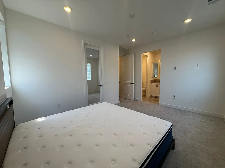 4310 Marigold Ln — Photo 19