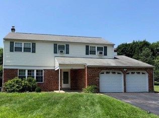 1111 Doris Ln, Norristown, PA 19403