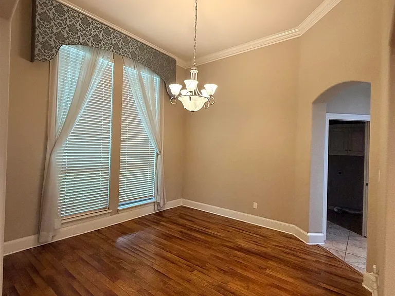5706 Andover Dr — Photo 30