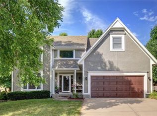 12754 S Hallet St, Olathe, KS 66062
