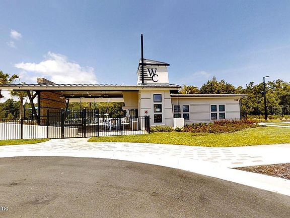 3rd image of 13124 Holsinger Blvd