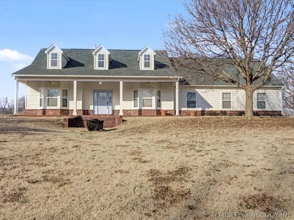 5892 W 33rd St, Tulsa, OK 74107