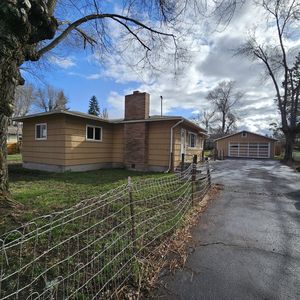 1831 Fargo St, Klamath Falls, OR, 97603
