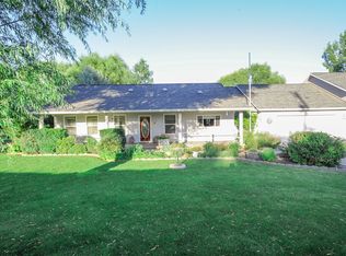 904 W 13th St, Benton City, WA 99320