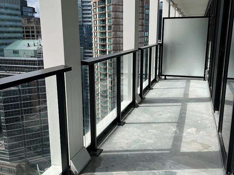 20 Edward St #2612 — Photo 22