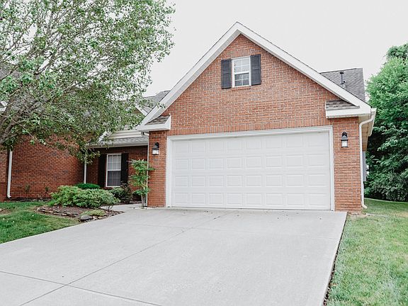 3rd image of 7117 Winter Oaks Way