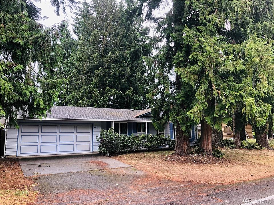 1st image of 4421 122nd Pl NE