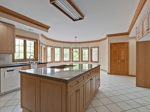 4th image of 1973 Keats Ct