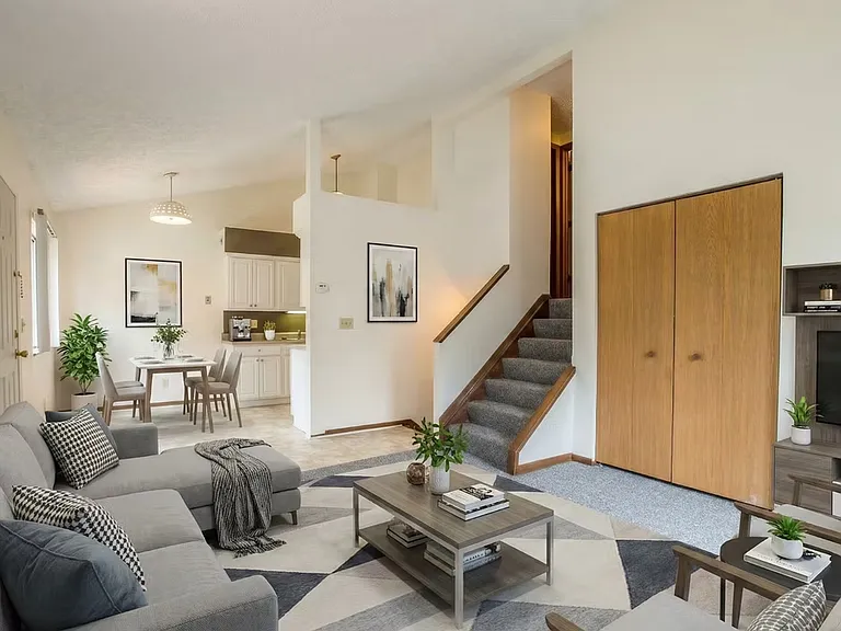 324 Spartan Ave — Photo 6