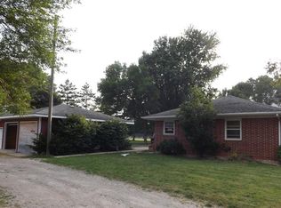 212 1st St SE, Clarks Grove, MN 56016