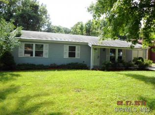 116 Dogwood Ln, Fairview Heights, IL 62208