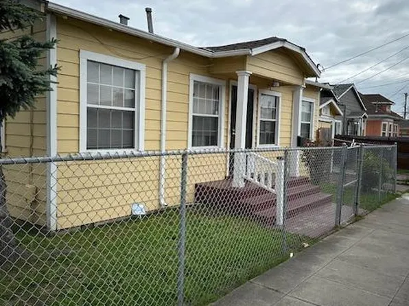 2126 Seminary Avenue, Oakland, CA 94621