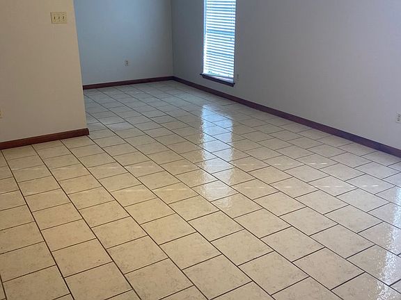 2nd image of 12 Kay Ln APT 10