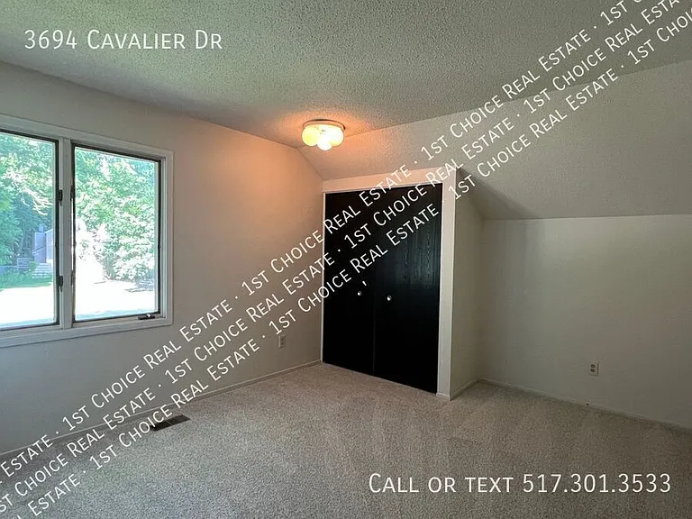 3694 Cavalier Dr — Photo 14