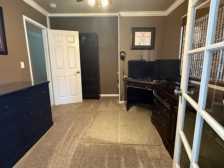 1180 Bismark Way — Photo 11
