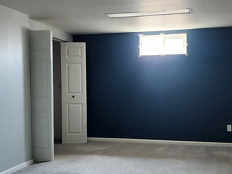 7995 Hazelgreen Rd NE — Photo 22