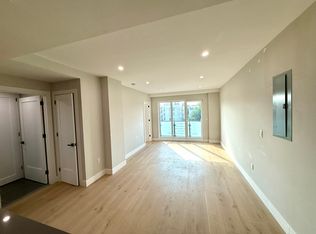 30-85 31st St #4B, Astoria, NY 11102