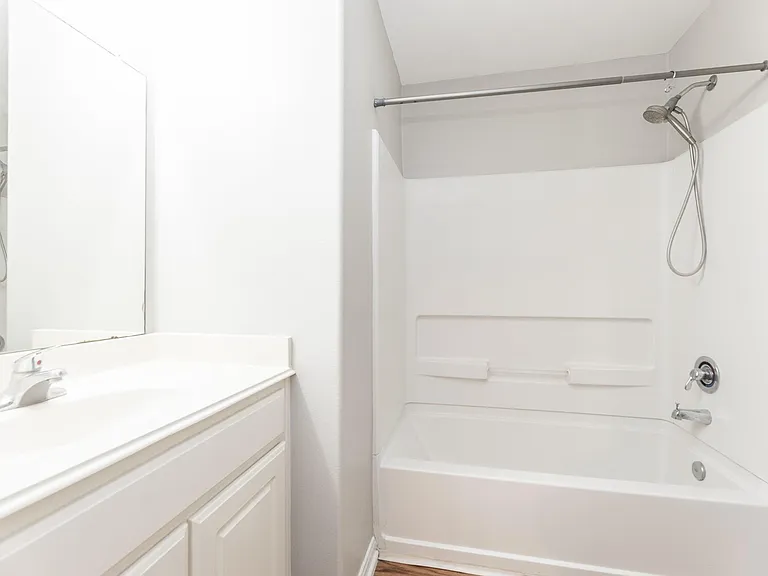 3910 Enclave Mist Ln — Photo 28